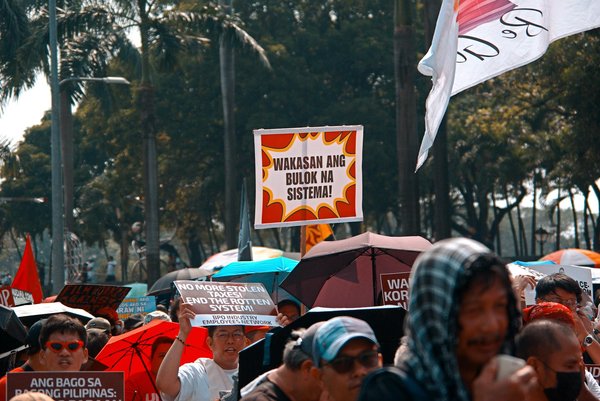 Voile d'ombrage : comment embellir votre terrasse de restaurant
